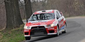 TOMASZ KUCHAR W MITSUBISHI LANCERZE EVOLUTION V TOMASZ KUCHAR W MITSUBISHI LANCERZE EVOLUTION V